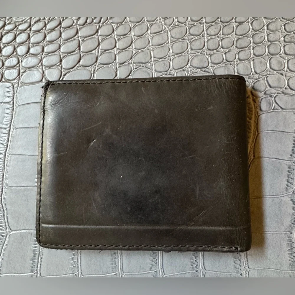 Fossil Black Leather Card Holder